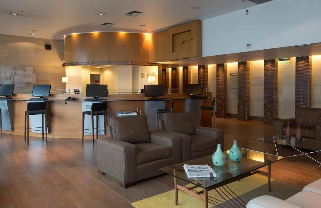 Holiday Inn Express - Puerto Montt - Patagonia-1